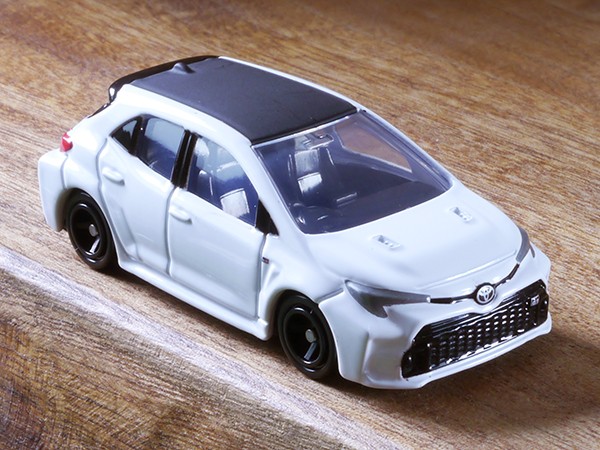 トミカ No.52 トヨタ GRカローラ : ミニカーのレビューブログ2