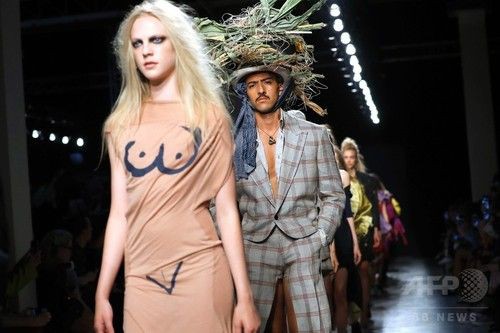 ご覧ください これがパリコレです 最先端のファッションです W 女子力アップまとめ