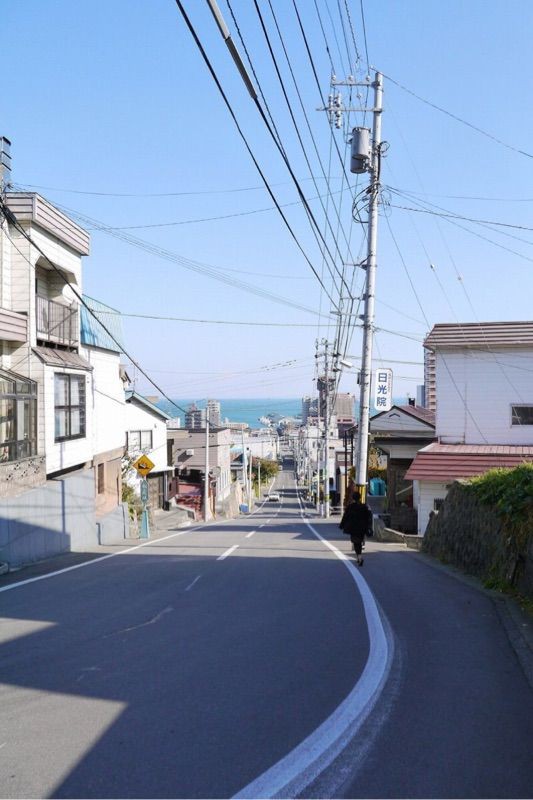 北海道ひとり旅 小樽の旅 船見坂 車も唸る半端が無い急坂 北海道ひとり旅 憧れの大地へ 旅のブログ