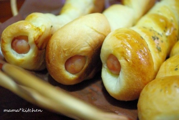 くるくる コルネみたいな ウインナーパン Mama Kitchen Powered By ライブドアブログ