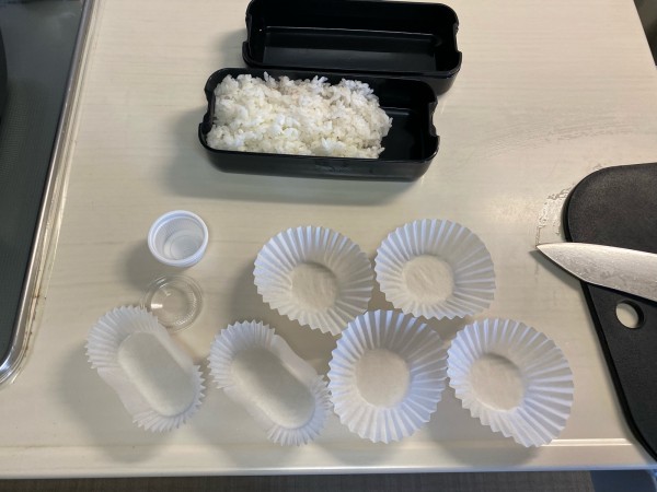 セリア ありそうで無かった 色の邪魔をしない 透明 おかずカップ まめ S Home Powered By ライブドアブログ