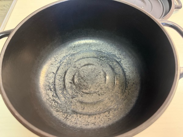 バーミキュラ 鍋 白 内径18センチ 汚れあり バーミキュラライスポット