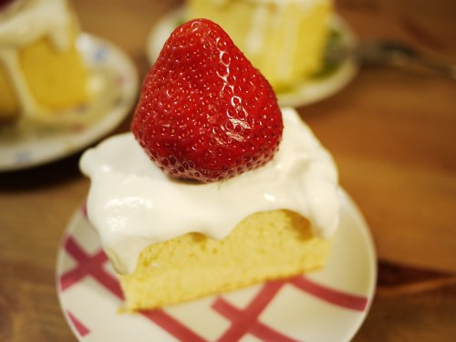 Dr スランプ 鳥山明 のマンモスイチゴのショートケーキ マンガ食堂 漫画の料理 レシピ 漫画飯 を再現 Powered By ライブドアブログ