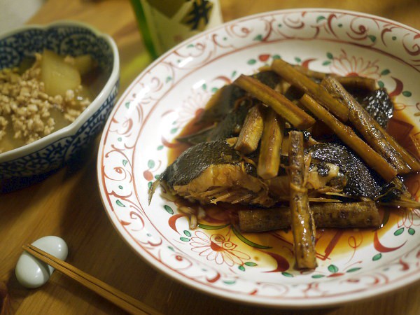東京BONごはん」（入江喜和）のかれいとごぼうの煮物、とうがん