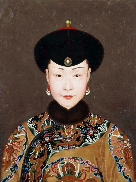 女御（皇太子の正室）の若宮の成長、紫の上と明石の君の仲睦まじ