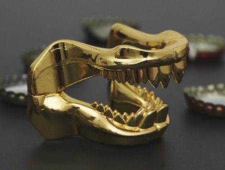 リアルな サメのあご型栓抜き 注 入れ歯じゃないよ サメ シャチ好き集まれ情報局