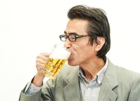 ソレダメ 健康的にお酒を飲む方法 飲酒前にチョコレートを食べれば胃への負担を軽減できるのでおすすめ カカオポリフェノール最強 １９８６０７０７ Powered By ライブドアブログ