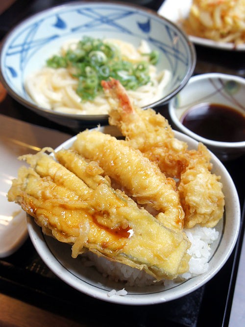 久しぶりに丸亀製麺のお手軽ミニ天丼。 : 万太郎.net