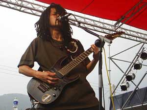 Peacemaker マーシーの 一家の大黒柱になっちゃいました