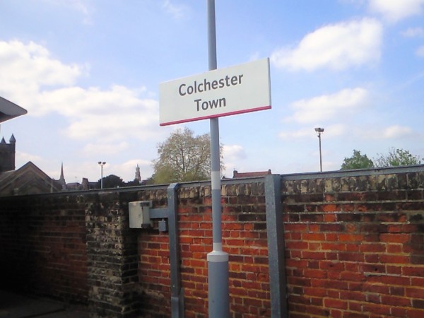 ﾛｰﾏ時代の首都ｺﾙﾁｪｽﾀｰ Colchester 行き方 ﾛﾝﾄﾞﾝ 穴場 ﾀﾀﾞｶﾞｲﾄﾞ写真編 London Photo Guide Blog Nemi