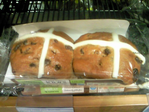 ｸﾗﾝﾍﾟｯﾄ Crumpet ﾎｯﾄｸﾛｽﾊﾞﾝ Hot Cross Bun ﾛﾝﾄﾞﾝ 穴場 ﾀﾀﾞｶﾞｲﾄﾞ写真編 London Photo Guide Blog Nemi