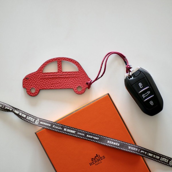 お昼に出会ったPetit h（プティアッシュ）は…❤︎🚗 : 品よくまとめるワードローブ Powered by ライブドアブログ