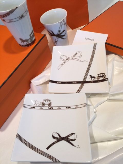 エルメス風 ティーセットをポーセラーツで。 : 旅する惑星