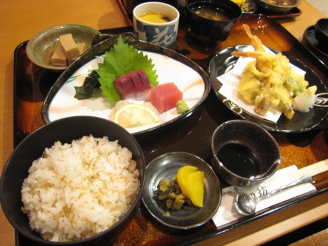 海の幸 磯の坊 横川店にてランチ 食いしん坊すけの食べ歩き日記