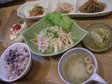 定食ダイニング わたしの食卓 十日市店 食いしん坊すけの食べ歩き日記