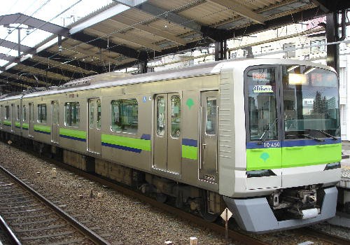 都営新宿線10両化9月改正でさらに進行 まぁ くんの乗り物情報日記