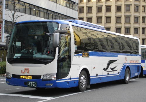 JR東海バスでも進む名神高速線車両の世代交代 : まぁ～くんの乗り物情報日記