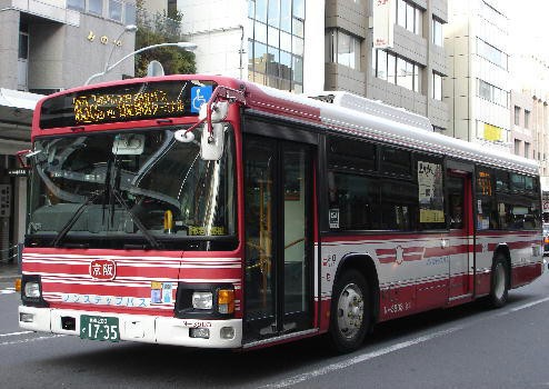 馬 トップ 町 バス