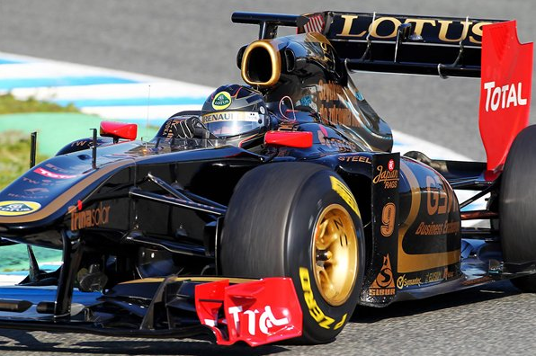 ルノー、ニック・ハイドフェルドを発表 : F1通信