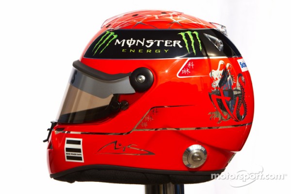 ミハエル・シューマッハ（メルセデスGP）： 2011年F1ヘルメット写真
