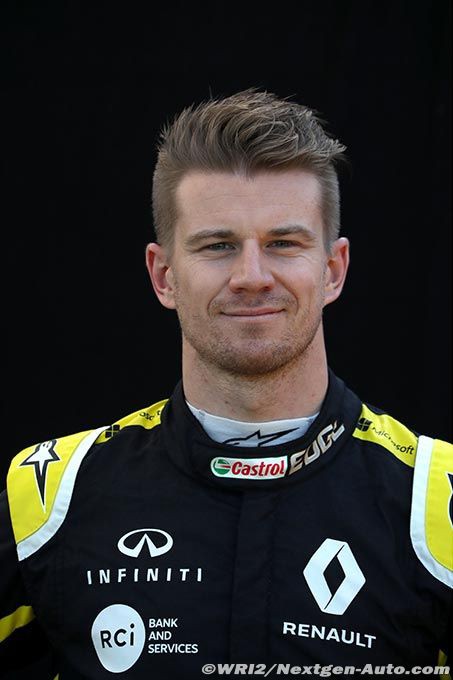 買得 ニコ・ヒュルケンベルグ レーシングスーツ写真 ヘルメット写真 F1