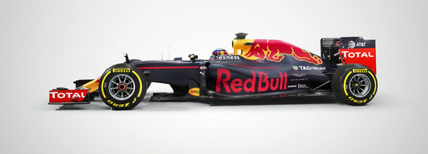 レッドブル、マックス・フェルスタッペンのF1レーシングスーツと レッドブル、マックス・フェルスタッペンのF1レーシングスーツと