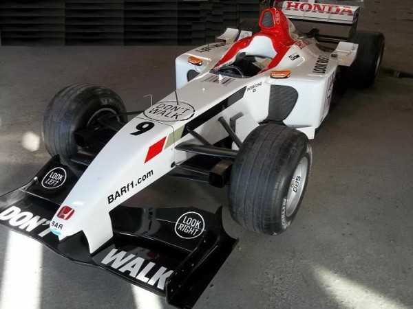 バトン時代の2003年ホンダF1ショーカーが318万円で手に入る！ : F1通信