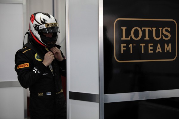 キミ・ライコネン ロータスF1初走行テスト 写真動画 : F1通信 キミ・ライコネン ロータスF1初走行テスト 写真動画 : F1通信