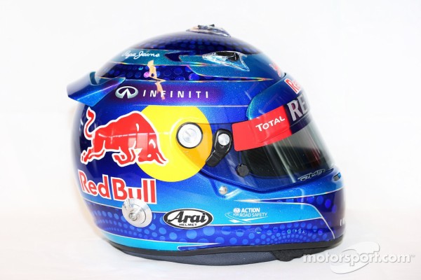 F1 レッドブル　1/2ヘルメット　セバスチャンベッテルモデル F1 レッドブル 1/2ヘルメット セバスチャンベッテルモデル 【公式通販】
