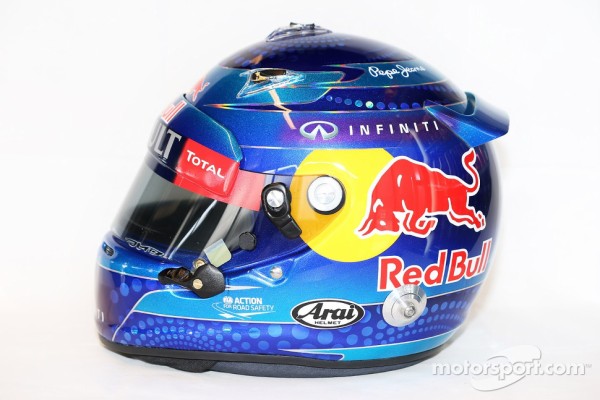 セバスチャン・ベッテル（レッドブル）： F1ヘルメットとレーシング