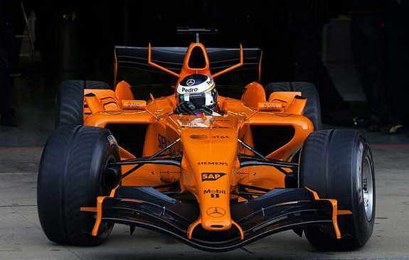 マクラーレン、歴史的なオレンジ色のカラーリングに戻す可能性も : F1通信