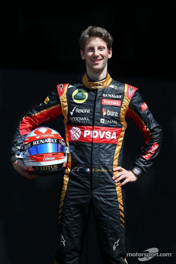 F1 ロメイン・グロージャン直筆サイン入り 2012年ロータス・ルノー ロマン・グロージャン（ロータス）： 2012年F1レーシングスーツ