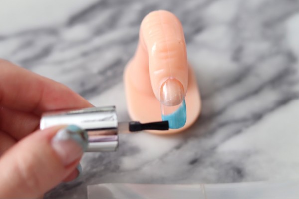 天然石風ターコイズネイル 簡単セルフネイル Marriage Life In Arizona アリゾナで国際結婚 Powered By ライブドアブログ