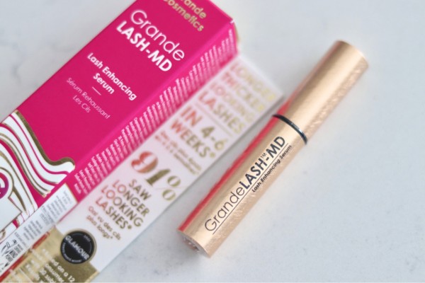アメリカで大人気のまつ毛美容液が凄かった！ : Marriage life in