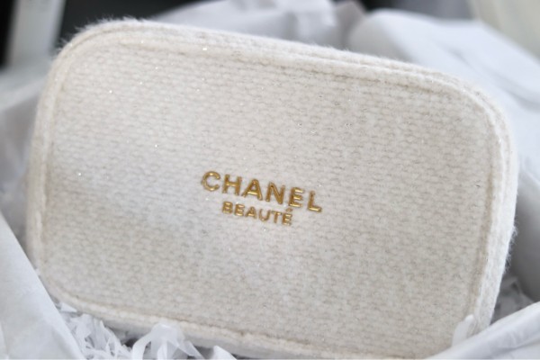 DIORとCHANELのホリデーシーズン限定ギフトセット【コスメ購入品
