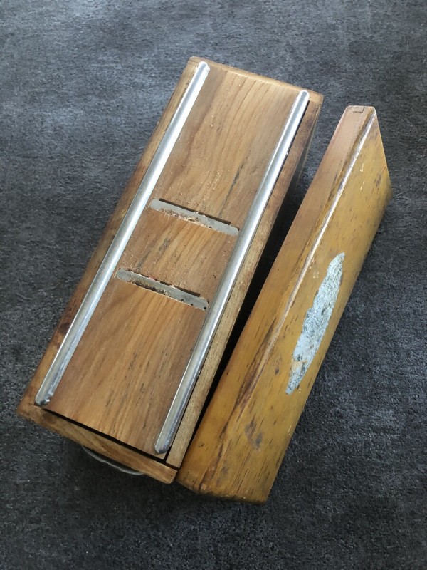 964A88A6-47F3-469C-B311-8FB3E24627FB