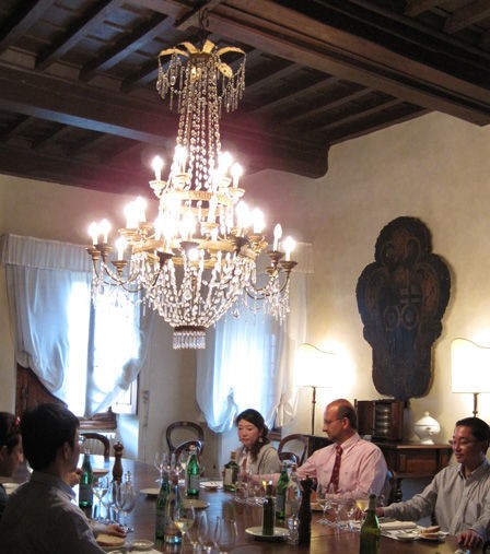 フレスコバルディ侯爵家に招かれますた 中村雅人の 天気晴朗なれど波高し