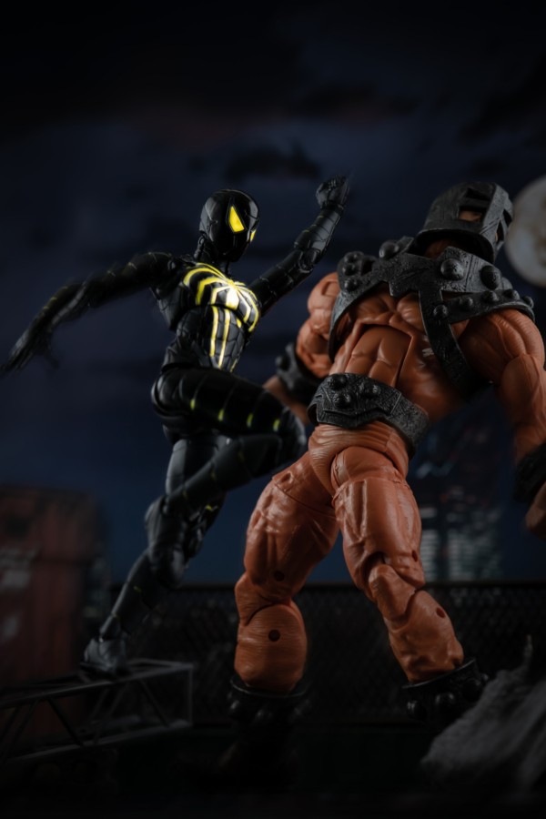 フィギュアーツ　スパイダーマン　アンチオックスーツ Amazon.co.jp: バンダイ(BANDAI) S.H.Figuarts スパイダーマン