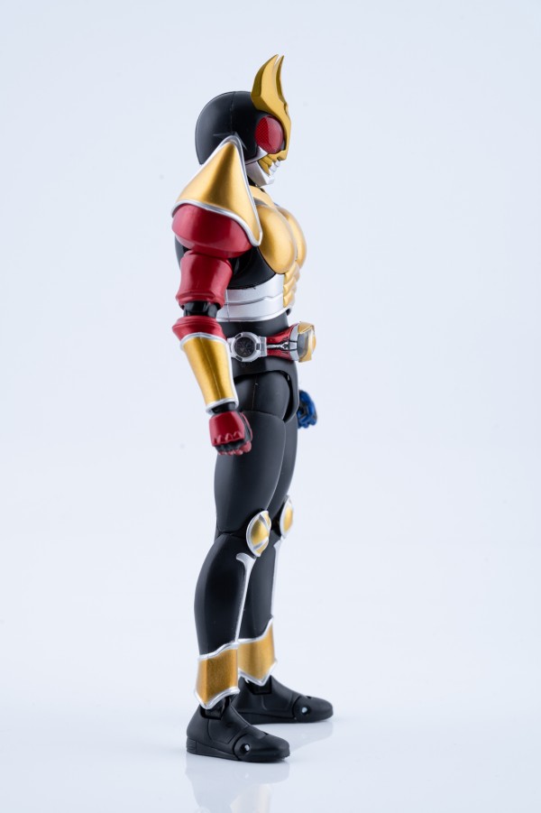 仮面ライダーアギト トリニティフォーム フィギュア 当時物 SHF 真骨彫 希少 Amazon.co.jp: S.H.Figuarts（真骨彫製法） 仮面ライダーアギト