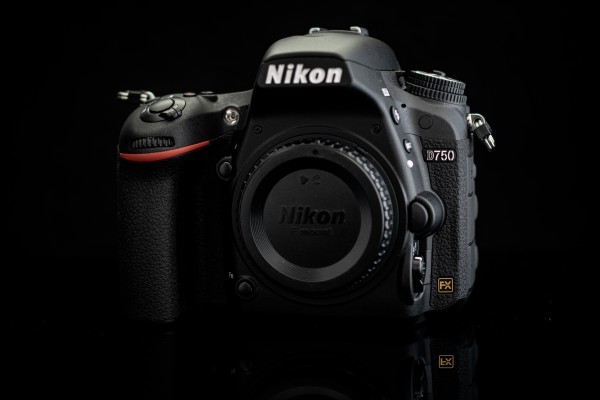 作例あり】Nikon D750 数か月使った感想/雑レビュー : 関節フィギュア庫