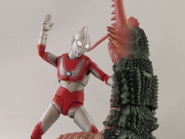 SHFiguarts ツインテール フィギュア レビュー】S.H.Figuarts ツインテール