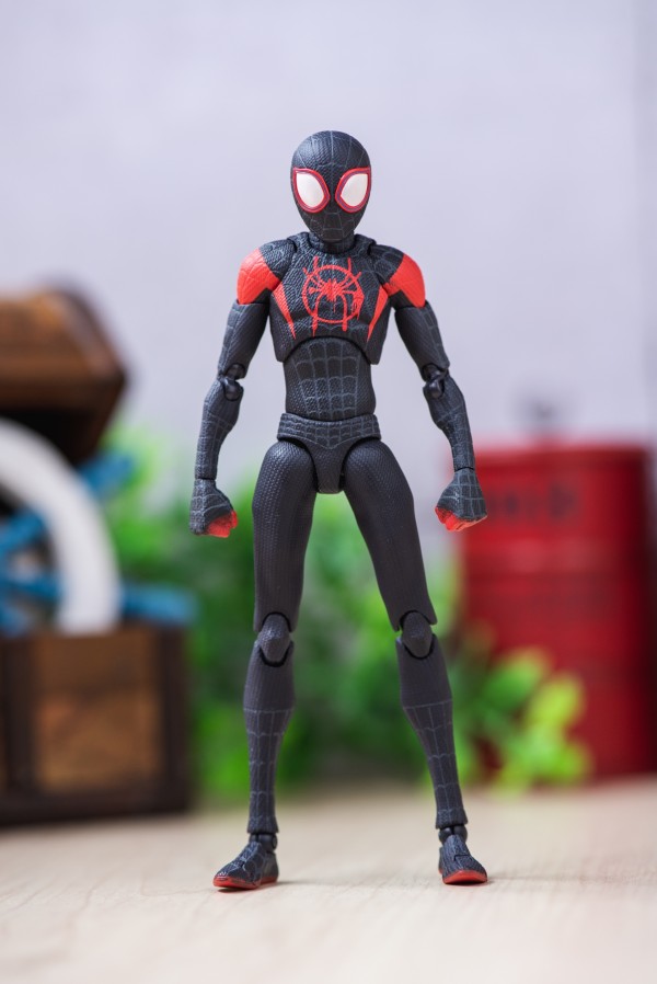 千値練 SVアクション マイルス・モラレス／スパイダーマン スパイダー 