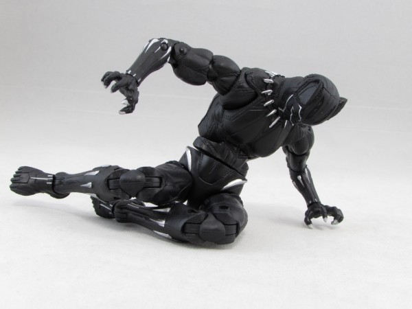 レビュー】マーベルレジェンド ブラックパンサー : 関節フィギュア庫
