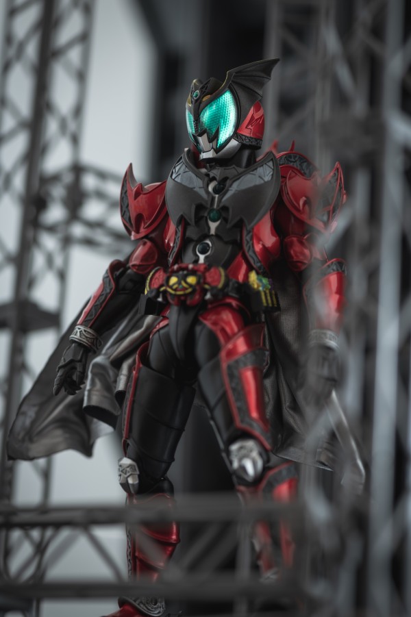 レビュー】S.H.figuarts 仮面ライダーダークキバ 真骨彫製法