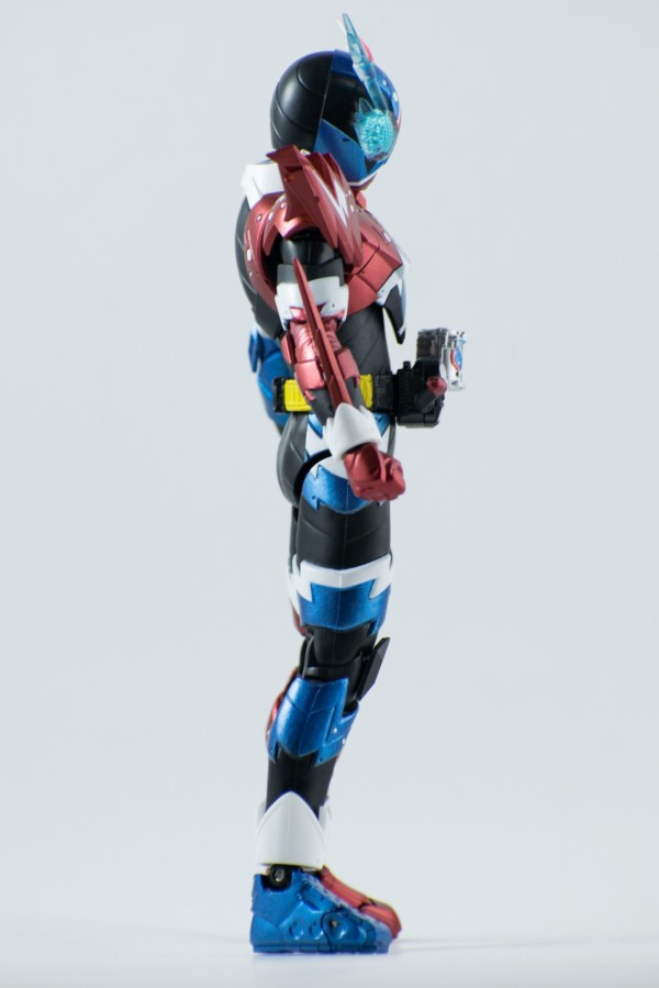 S.H.Figuarts 仮面ライダービルド ラビットタンクスパークリング