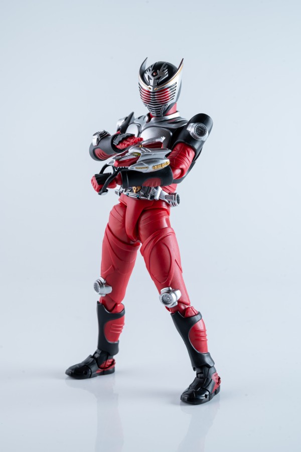 レビュー】S.H.figuarts 仮面ライダー龍騎 真骨彫製法 : 関節フィギュア庫