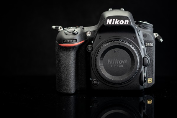 作例あり】Nikon D750 数か月使った感想/雑レビュー : 関節フィギュア庫