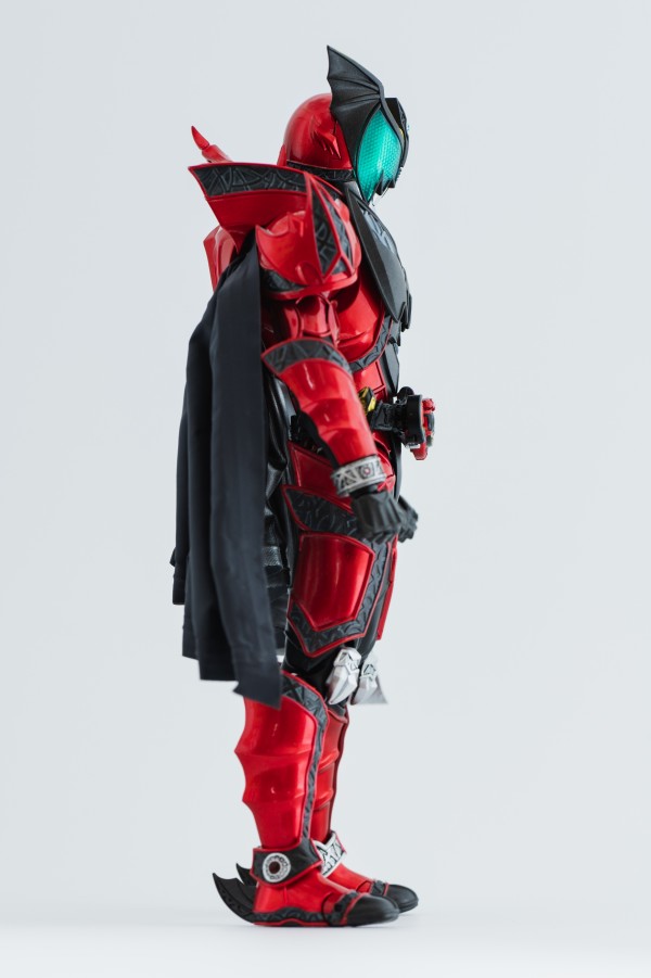 真骨彫 仮面ライダーダークキバ backend=imagemagick;version=1;