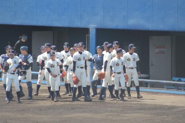東大阪大柏原高校 硬式野球部 戦用ユニホーム（ファッションな