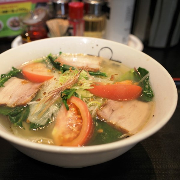 喜多方ラーメン坂内 小法師の青唐うま塩ラーメン 夏は さっぱ辛 のんびりと高知で